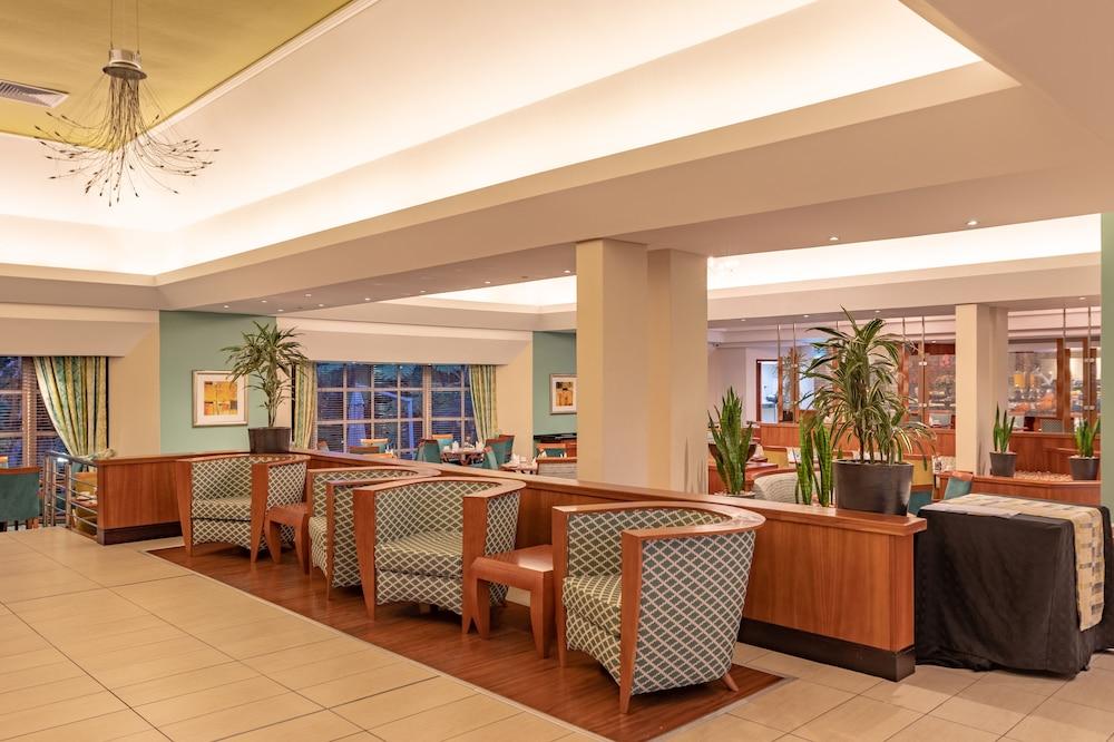City Lodge Hotel Дурбан Экстерьер фото