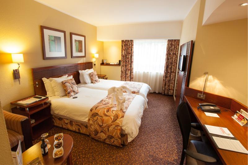 City Lodge Hotel Дурбан Экстерьер фото